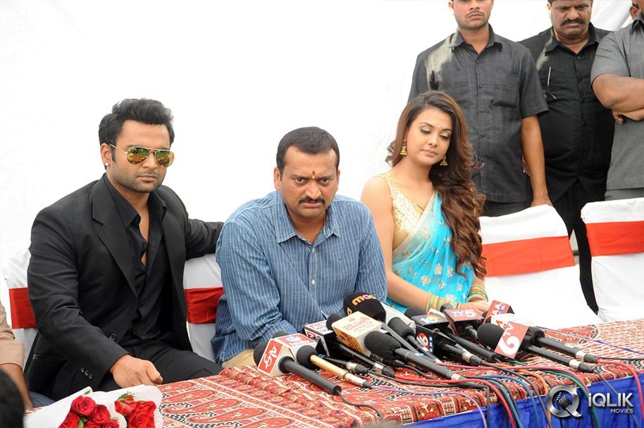 Nee-Jathaga-Nenundali-Movie-Opening